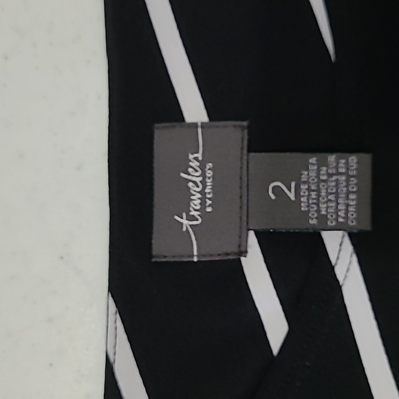 Chico's Striped Asymmetrical Tunic Featuring a Blue Patterned Hem Size 2 (Large) - Picture 4 of 7